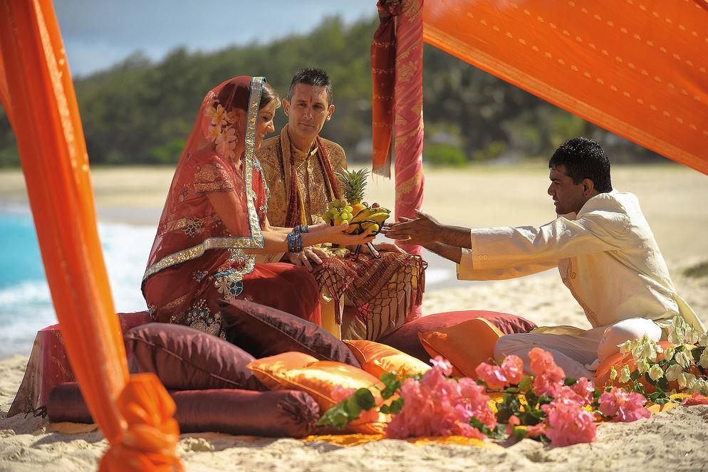 SHANDRANI BEACH WEDDING